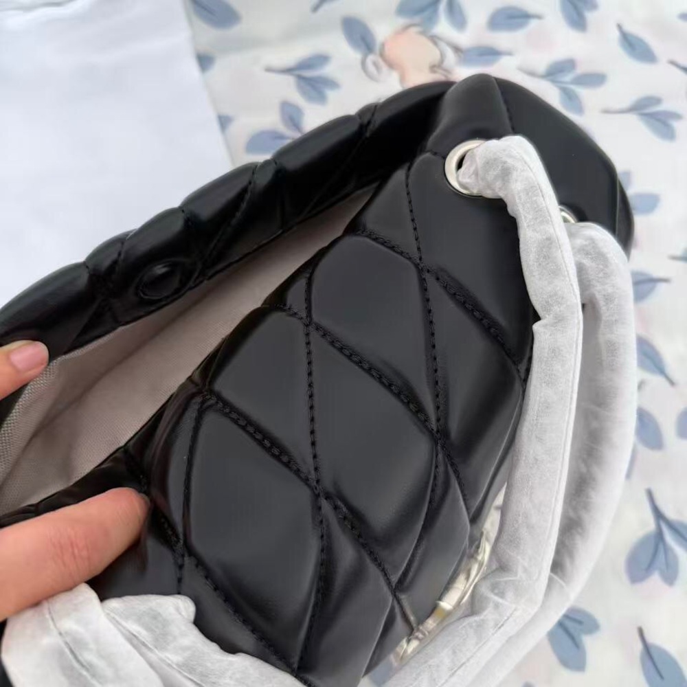 Coach Tabby 26  Classic Silver C Buckle Shoulder Bag - Picture 6 of 6